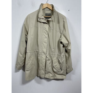 Womans Pacific Trail Outdoor Wear Raincoat Medium Beige Zip Snap Close